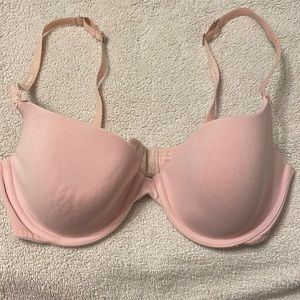 Victoria Secrets light Pink bra
